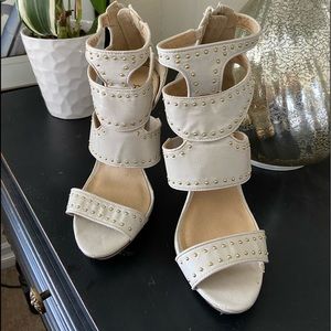 I can’t used heels anymore